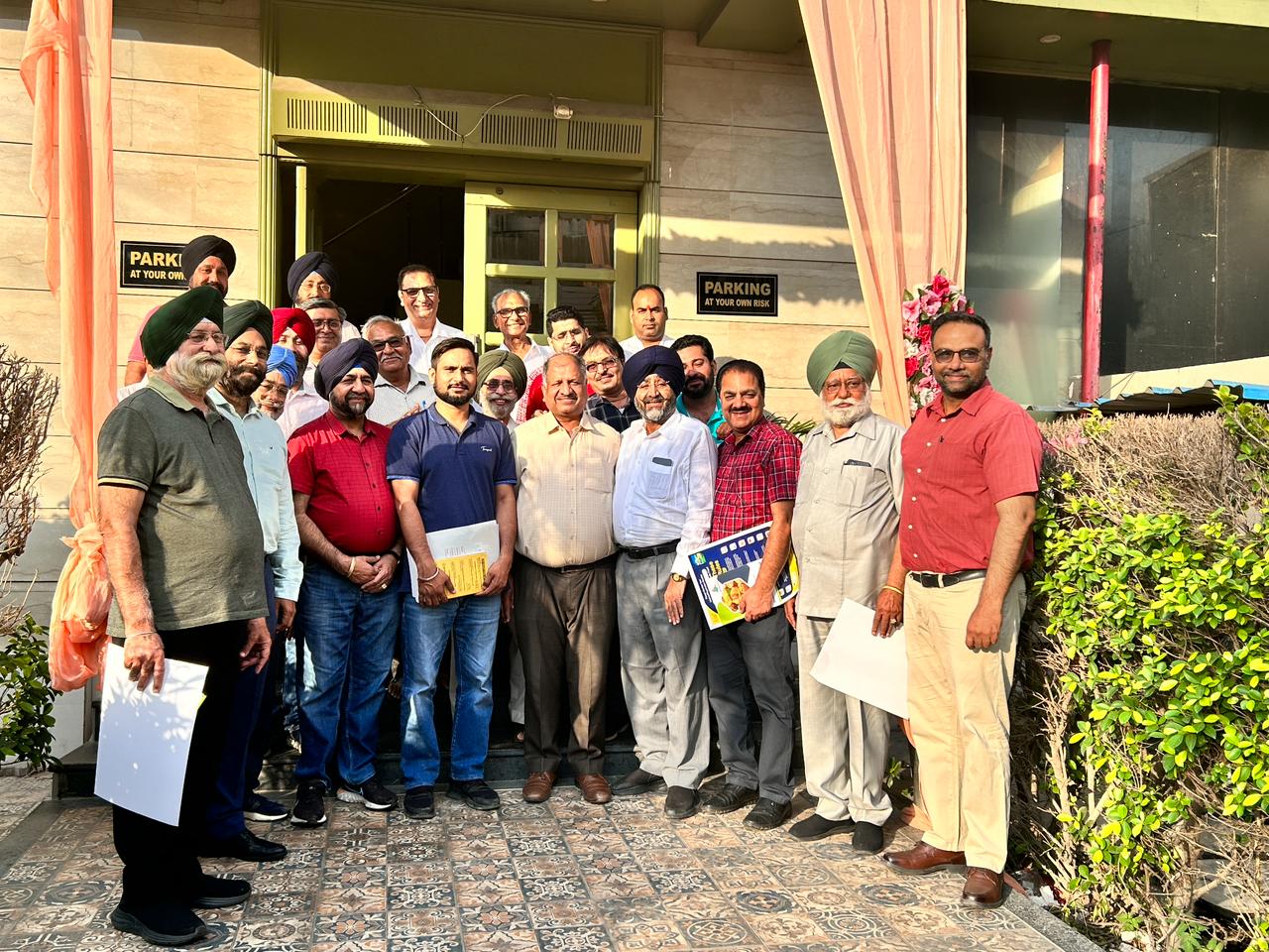 A meeting was held with the shopkeepers to provide clean food